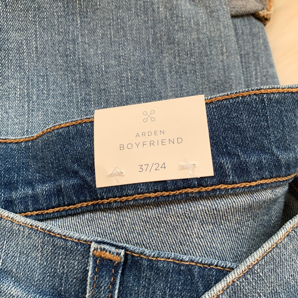 Caslon Arden Boyfriend High Waist ripped Jeans - Picture 5 of 8